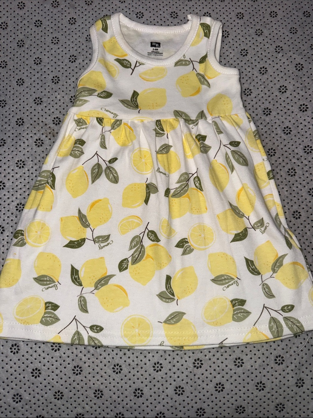 🛍 PRETTY Little GIRLS DRESS SIZE 3-6 MONTHS 🛍